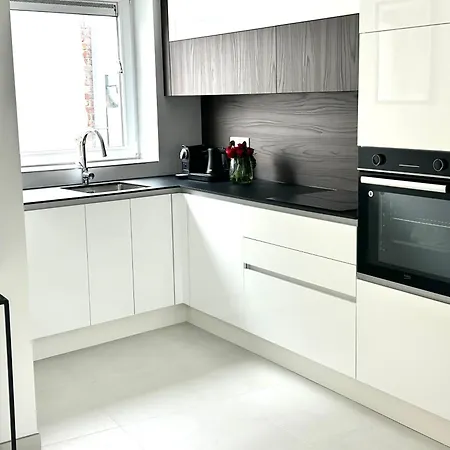 Phoenix Garden モンス