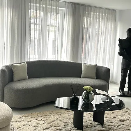 Phoenix Garden * モンス