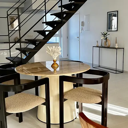 Apartment Phoenix Garden Mons