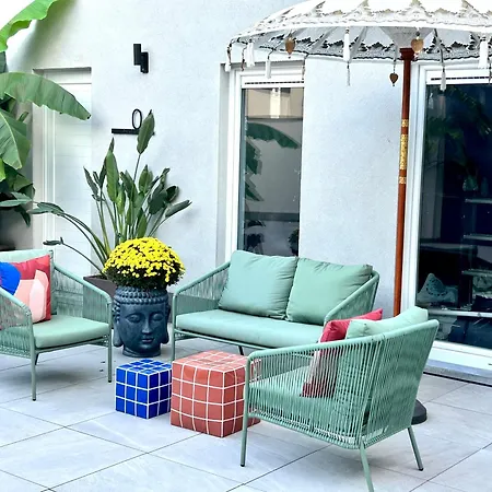 Phoenix Garden Apartment