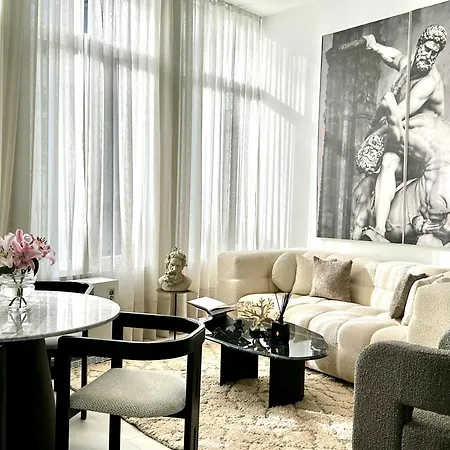 Phoenix Garden Apartment